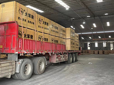 建筑模板的拆除方法
